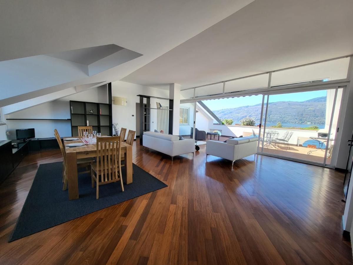 Attico Dei Castelli Apartment Вербания Екстериор снимка